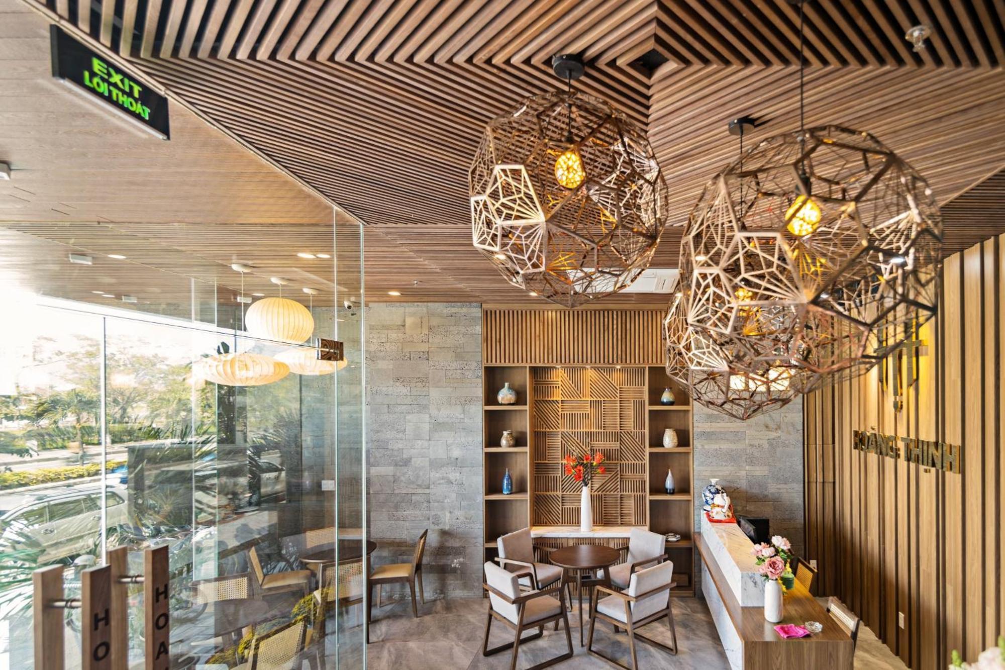 Hoang Thinh Hotel & Apartment Danang Exterior photo
